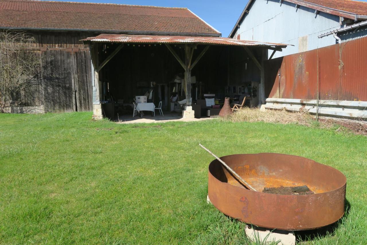 Chambre D'Hotes Fantesstique Berzieux Exterior foto