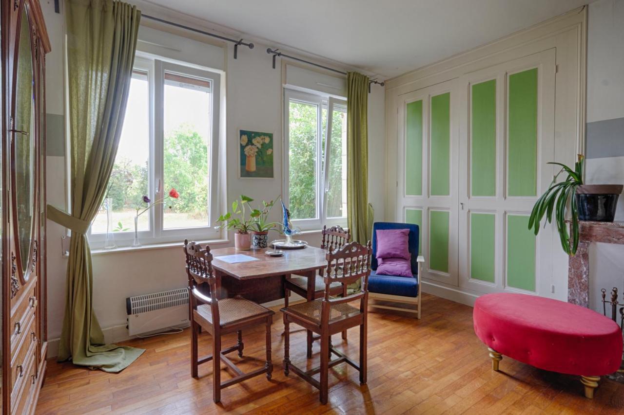 Chambre D'Hotes Fantesstique Berzieux Exterior foto